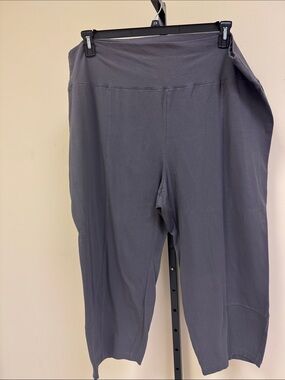 Eileen Fisher Gray Cropped Activewear Wide-Leg Pants